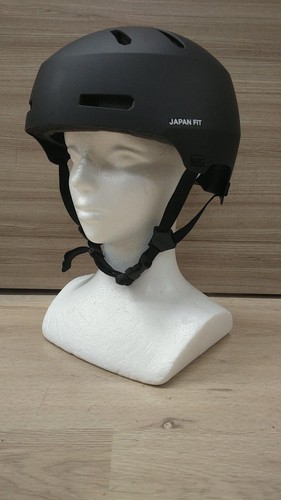 Macon bern sports helmet - bern,