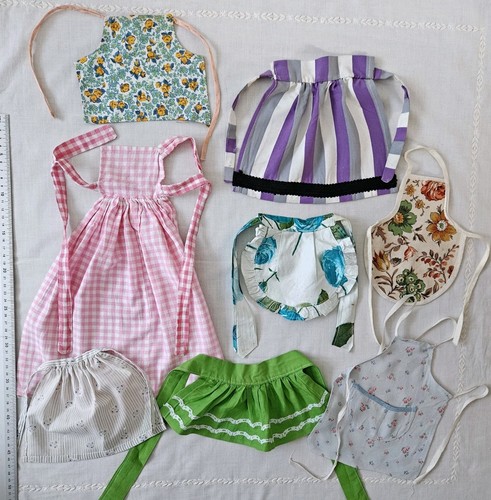 Vintage dolls aprons - dolls, ~