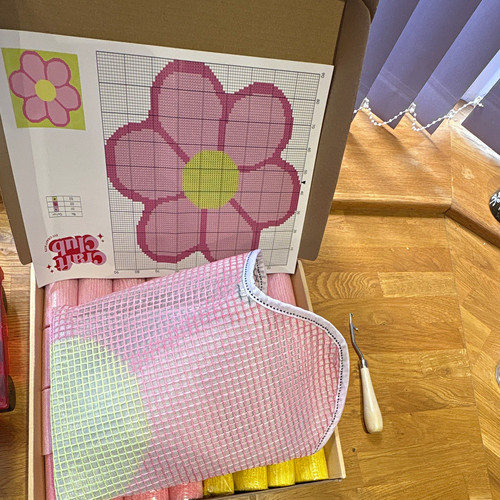 Craft club flower latch - craft,