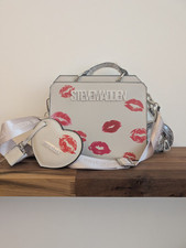 Steve Madden Heart Bevelyn