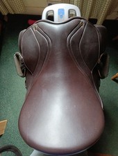 Flexee Finale Saddle HM Leather Brown Dressage Saddle 17.5