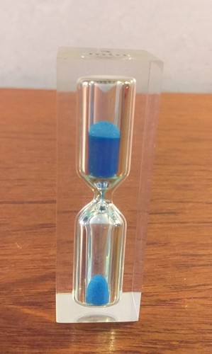 Vintage lucite egg timer retro - vintage,