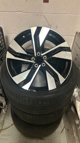 Volvo xc40 alloy wheel - 20",