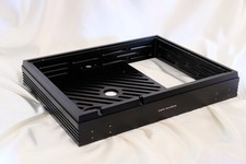 Tangerine Audio Stiletto, Fluted Black, Linn LP12 Plinth (Ref LP12_BITS_007016)