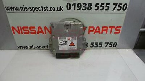 Nissan almera tino v10 8 - nissan,