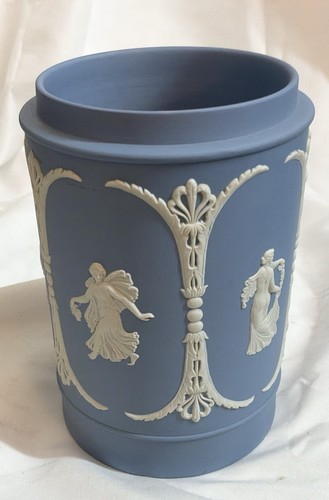 1968 wedgwood blue - wedgwood, jasperware