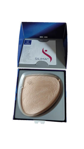 Prosthetic breast form