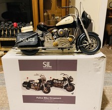 Retro Style Tin Metal