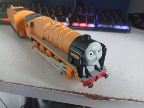Tomy thomas and friends - tomy,