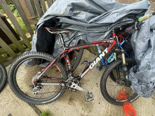Giant xtc mountain bike - giant,