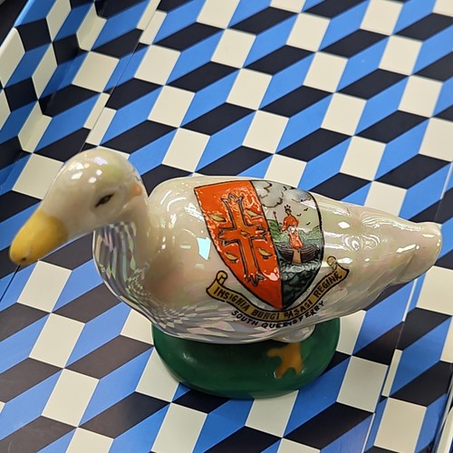 Rare goose carlton china - rare,