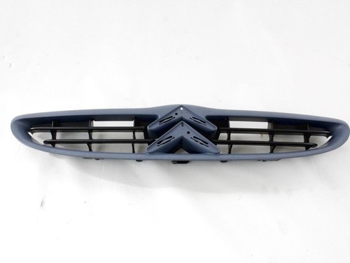 7804k1 front bumper grille - front,