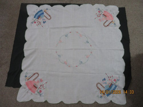 Vintage embroidered linen - embroidered,