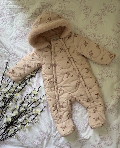 Primark baby girl snowsuit 6 - primark,