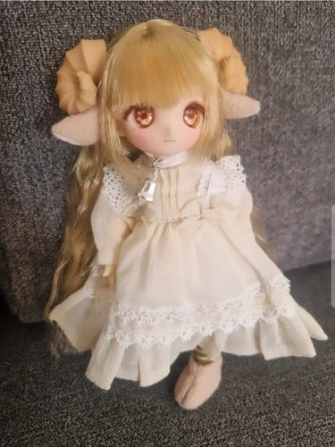 Azone sleeping lamby remu - lamby,