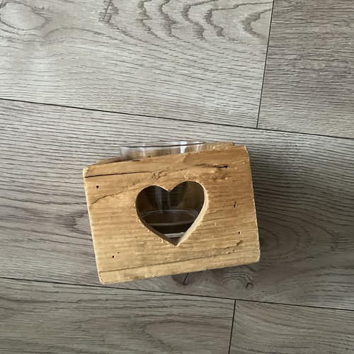Wooden driftwood look - , heart