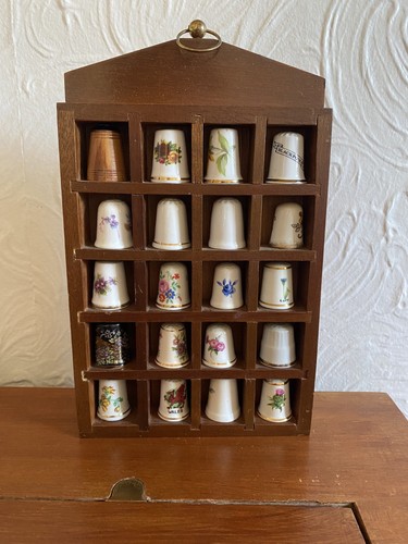 Vintage thimble collection - collection, in