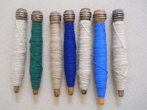 Vintage wooden bobbins spools - wooden,