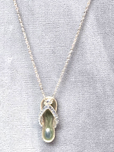 Avon flip flop necklace wkith - avon,