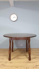 Oak Effect Round Country Kitchen Farmhouse Dining Table