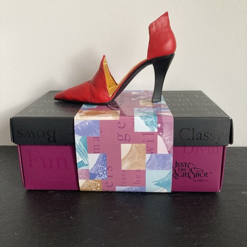 Just the right shoe raine - just, by