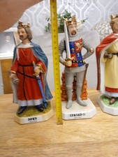 Alfretto  porcelain  three