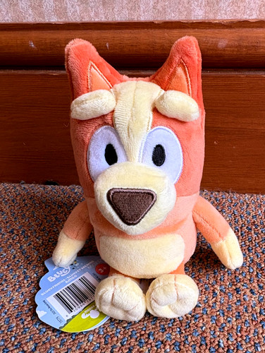 Bnwt moose toys - bnwt,