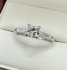 950 Platinum 'The Leo' 0.33ct