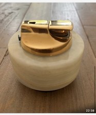 Ronson Onyx Table Lighter Art