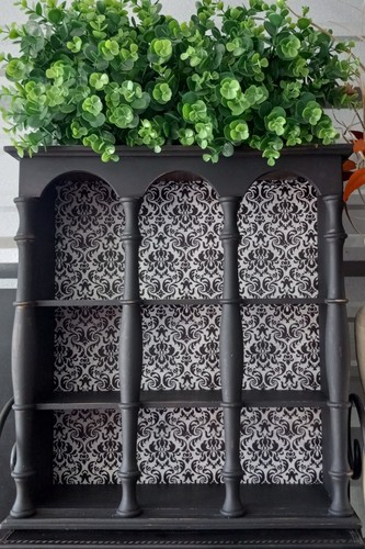 Wooden distressed black - wooden, 20"