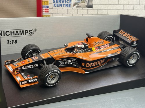 Boxed minichamps f1 - 1:18,