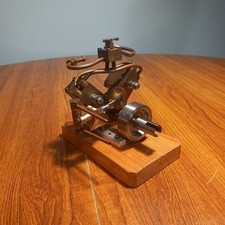 VEE TWIN STEAM ENGINE FOR
