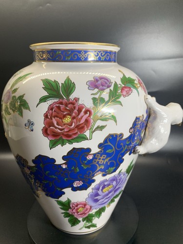 The vase imperial - the,
