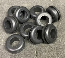 Various Sizes Open Rubber Grommets (Packs Of 10)