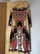 ***Linea***Ladies Patterned