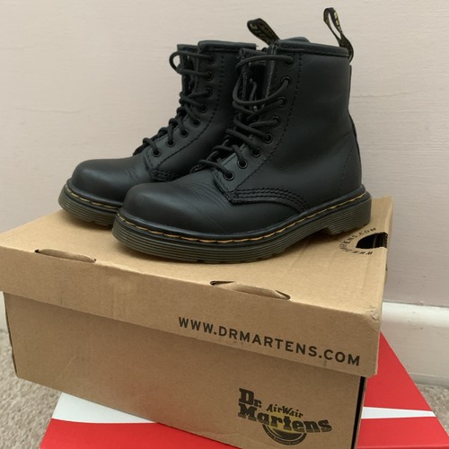 Martens 1460 combat boot - 1460,