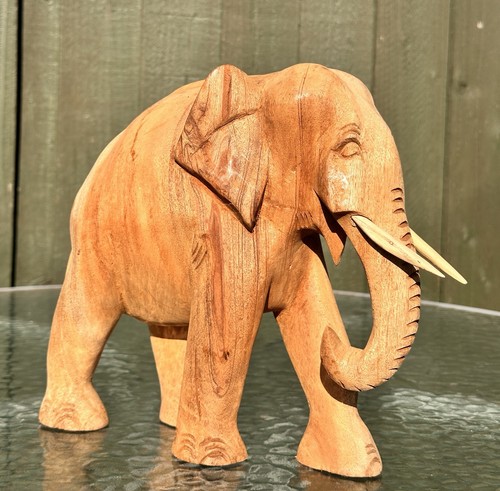 Made with solid wood - with,
