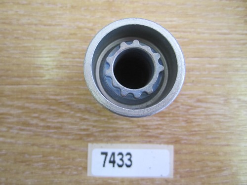 Vauxhall opel locking wheel - locking,