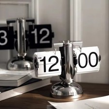 Vintage Flip Down Desk Clock