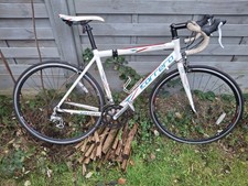 Road Bike Carerra Virtuoso