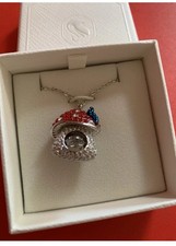 Swarovski alice in - ,