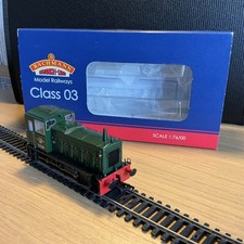 OO Gauge Bachmann 31-360 Class 03 D2011 BR Green Shunter Loco.