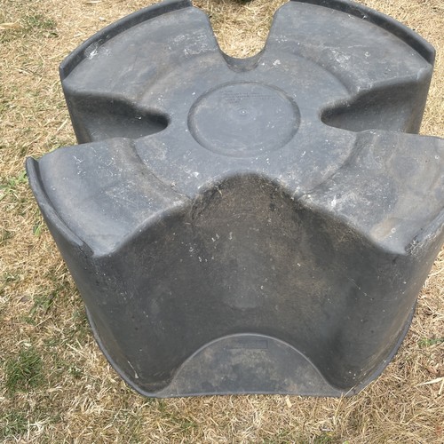 Black water butt - stand, base