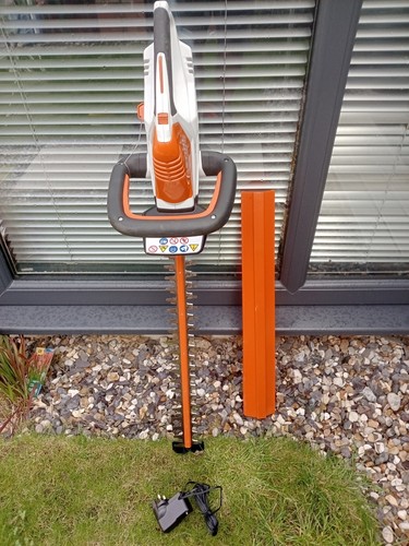 Stihl hsa cordless hedge - stihl,