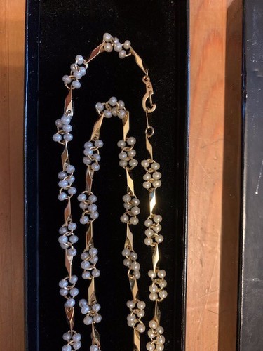 Very pretty ciro necklace - pretty,