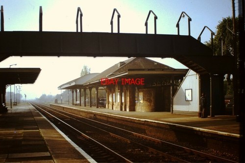 Photo yatton railway station - yatton,