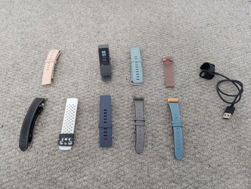 Fitbit charge fitness - fitbit, 2