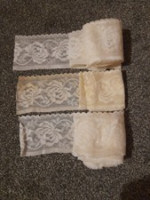 Lace -three lengths 3.2m, 2.46m, 0.57m x 47 cm wide - White floral