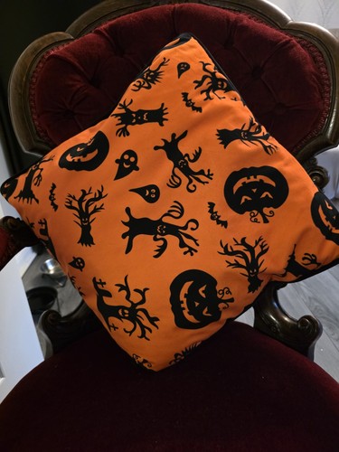 Maxx homesense halloween - tk,