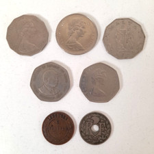 7 x Collectable Foreign Coins - 1899-1985 - Russia Canada France  Malta Kenya